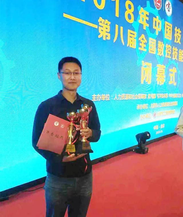 微信图片_20181025144846.jpg 微信图片_20181025144846.jpg