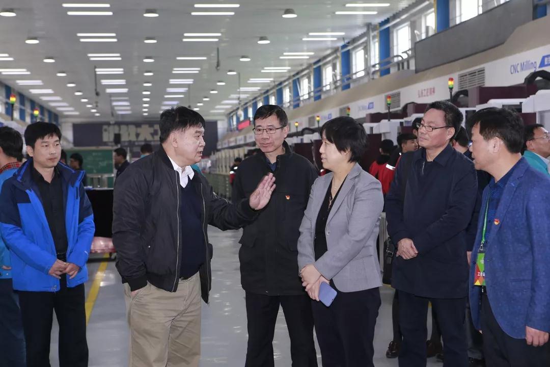 微信图片_20190408171235.jpg 微信图片_20190408171235.jpg
